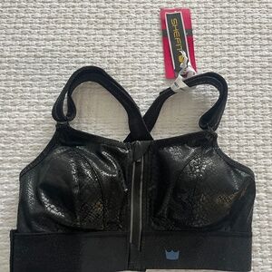 SHEFiT Sports Bra